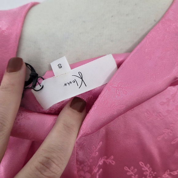 Klesis hot pink floral satin blazer jacket notch collar barbiecore small new NWT - Picture 6 of 8